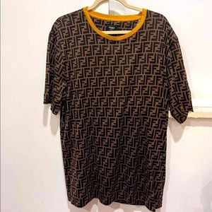 Holiday Special!! 🎄🎄Authentic Fendi Men’s Cotton T-shirt